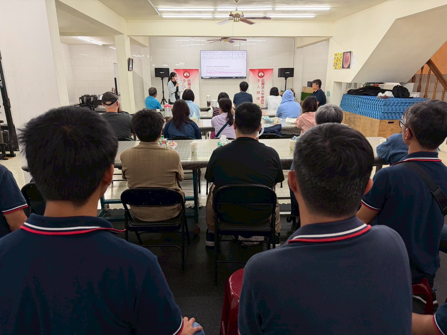 LINE_ALBUM_115年06月10日社團法人中華民國全國中小企業總會研討會及至復育中心參訪_260612_8.jpg