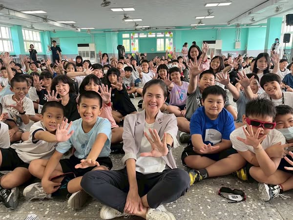 反毒教育扎根小學！ 三峽國小×趕路的雁×洪佳君議員 攜手守護純淨童心