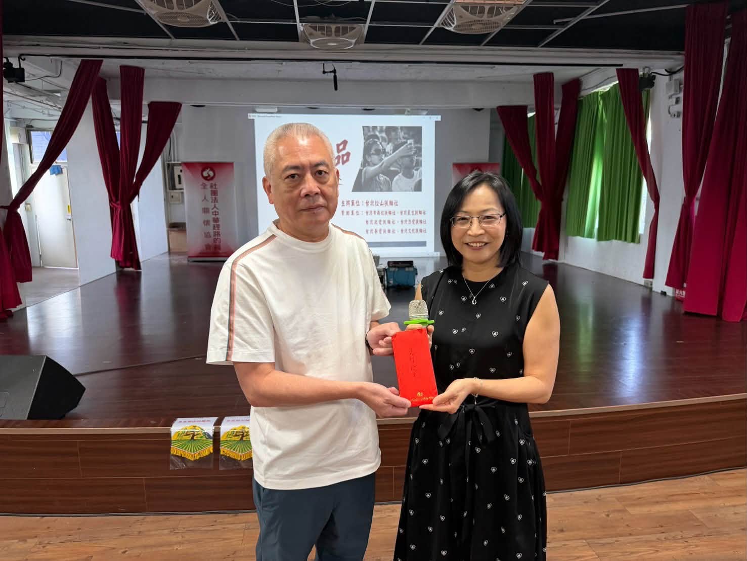 社團法人中華趕路的雁全人關懷協會邱庭鋒 捐贈獎學金給予孩子們更多信心與前行的勇氣！